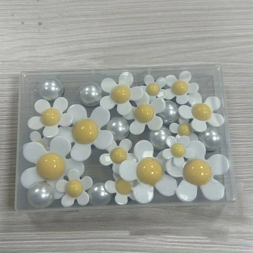 24Pcs Flowers and Pearls Charms for Bogg Bag Compatible with Women Rubber Beach Bag Tote Handbag Decoration
